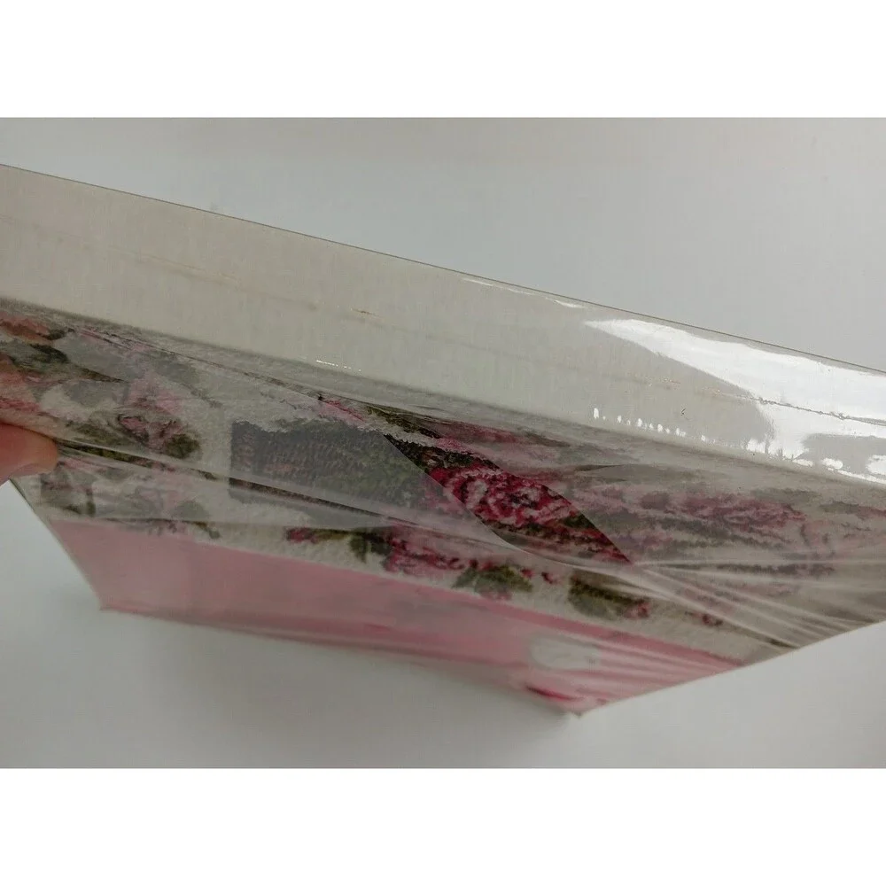 Vintage Box of Two Golden Crown Decorative Guest Towels Pinks White Green NIB
